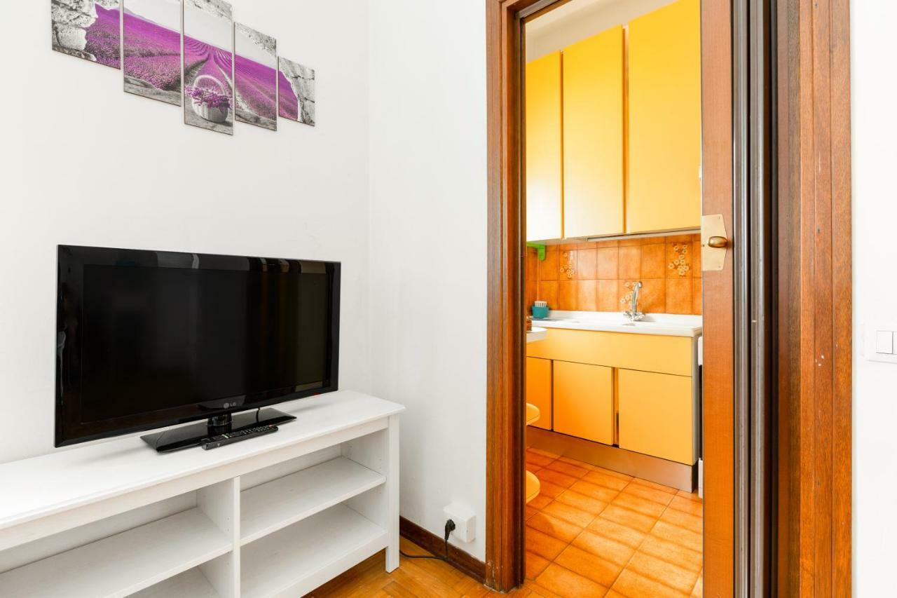 Ferienwohnung Bright Flat With Shared Garden Mailand Exterior foto