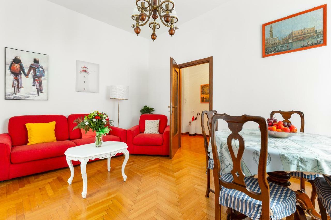 Ferienwohnung Bright Flat With Shared Garden Mailand Exterior foto