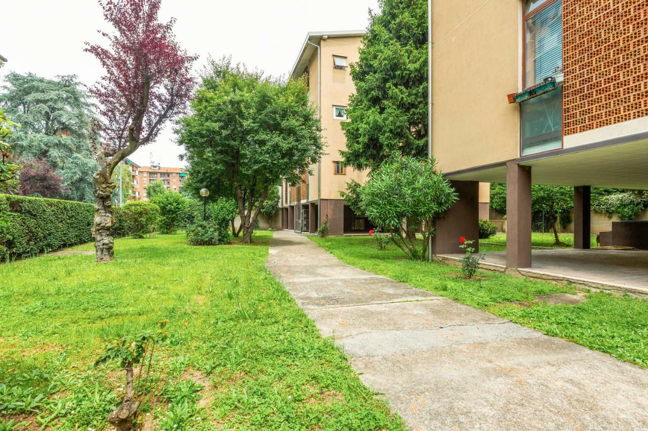 Ferienwohnung Bright Flat With Shared Garden Mailand Exterior foto